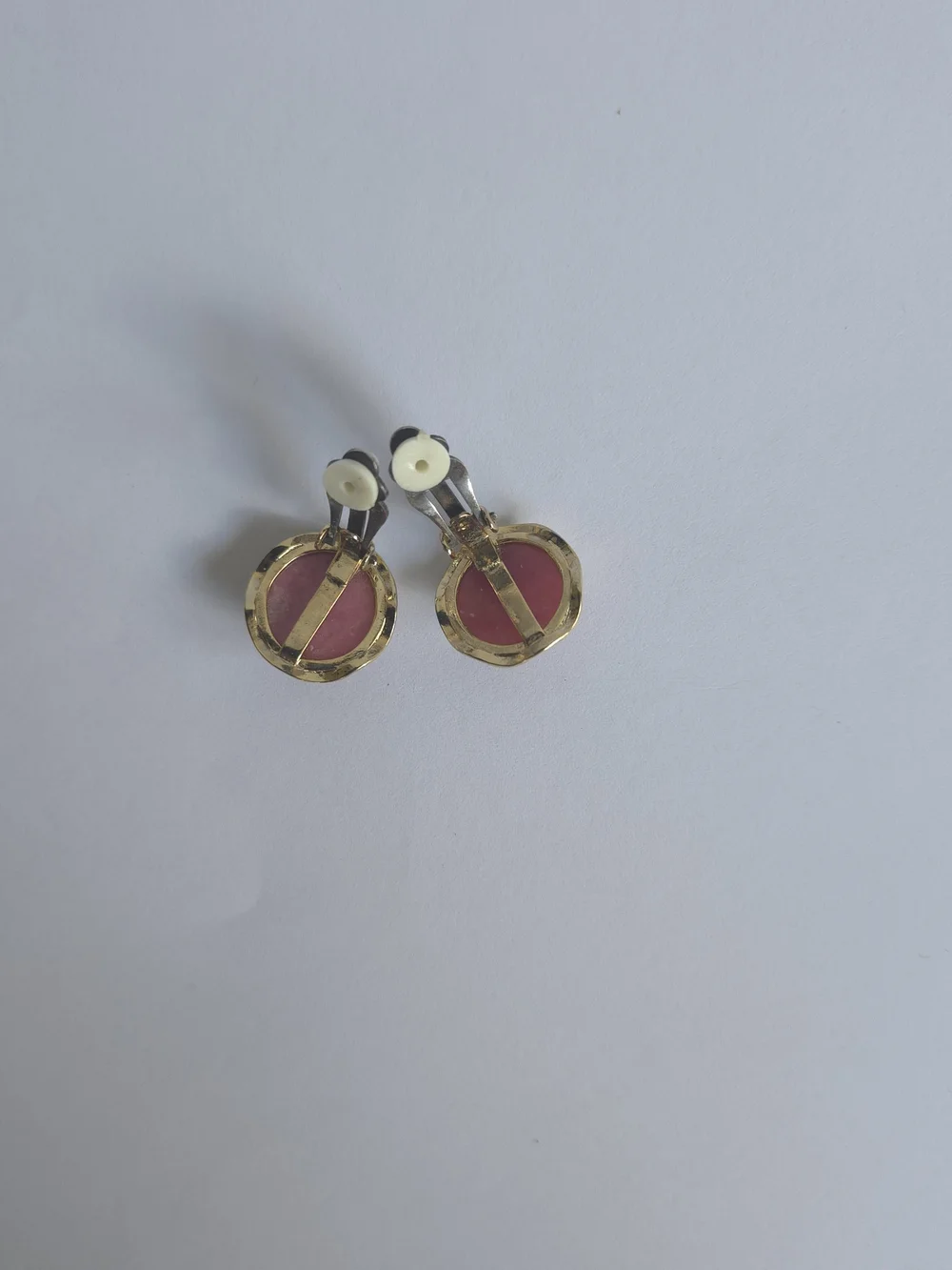 Vintage 1980s Mauve Pink Cabochon Clip On Earrings - Picture 4 of 11